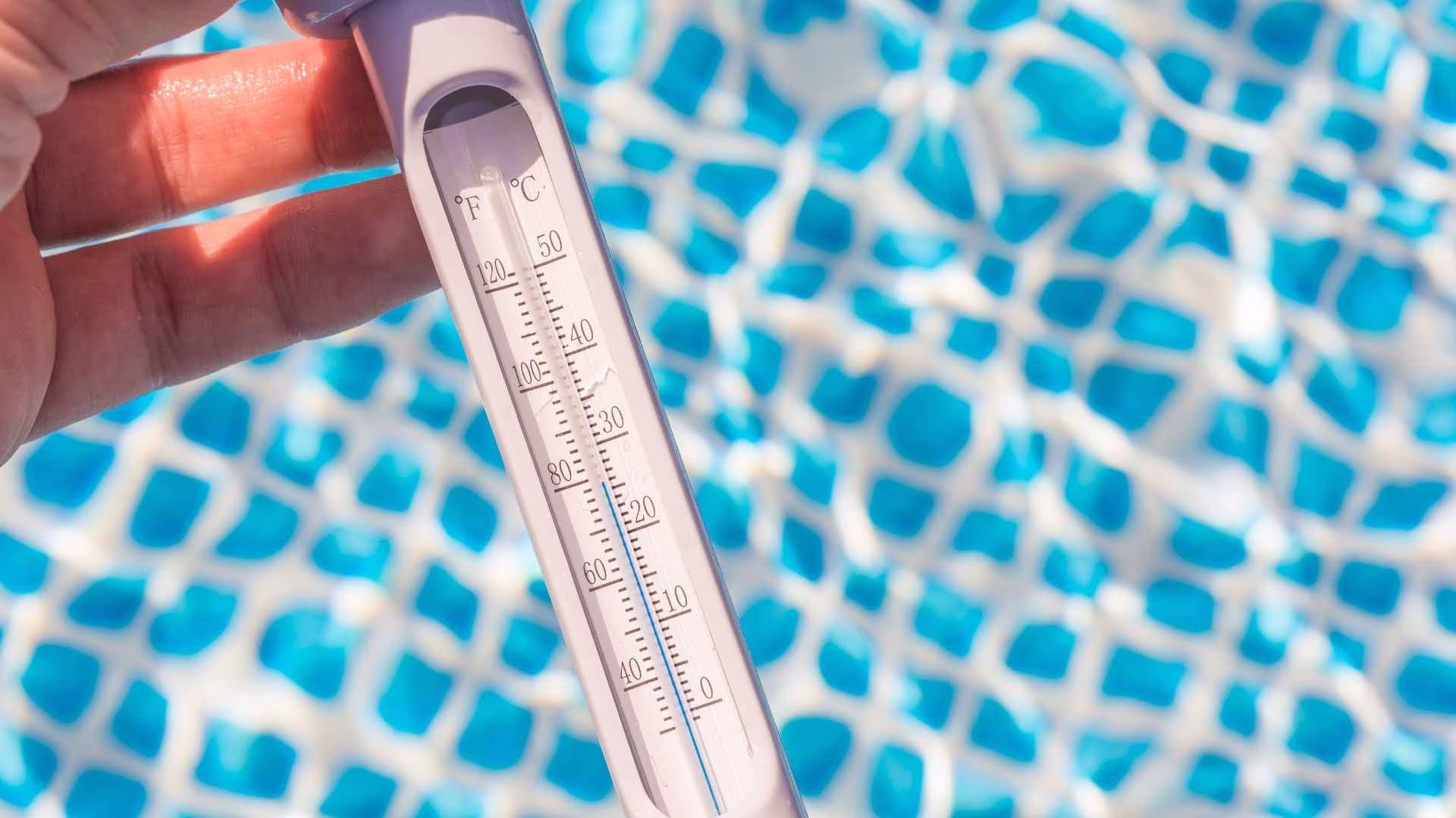 Ambient Temperature vs Water Temperature: What Affects Pool Heating More?