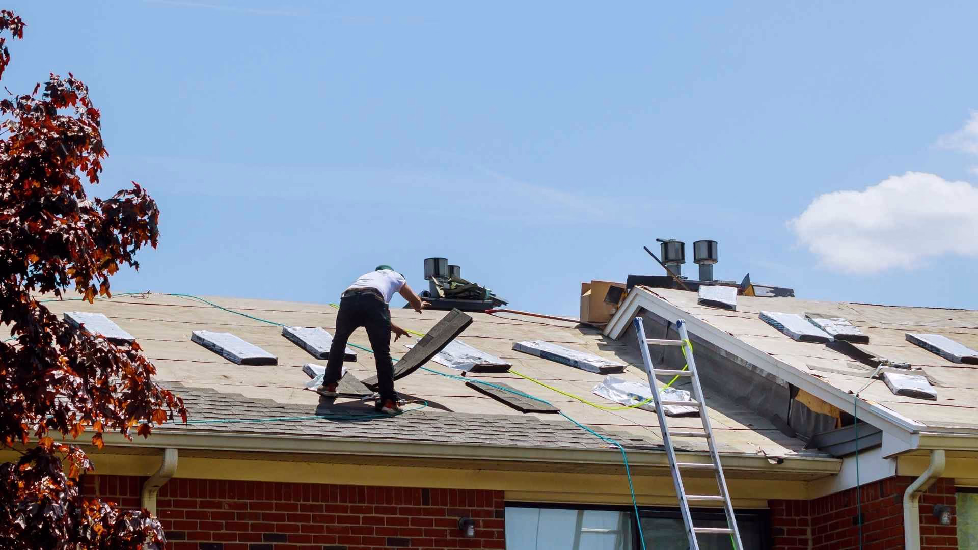 Cleanup Considerations for Multi-Day Roofing Projects