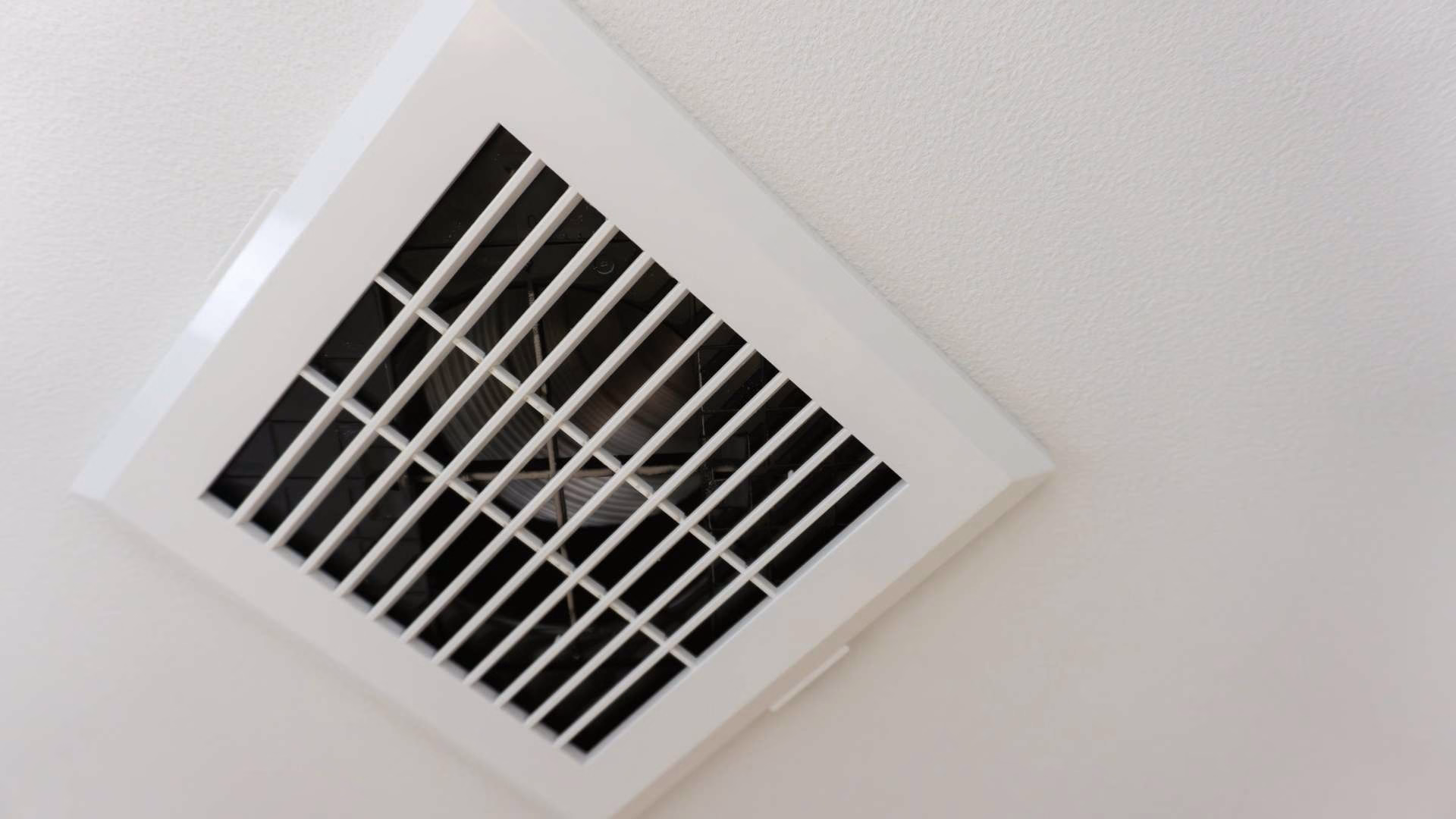 Mechanics and Benefits of Shutter Mounted Wall Exhaust Fans