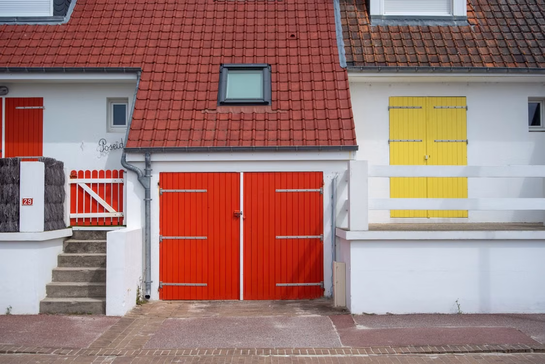 Easy Garage Updates That Boost Curb Appeal Fast