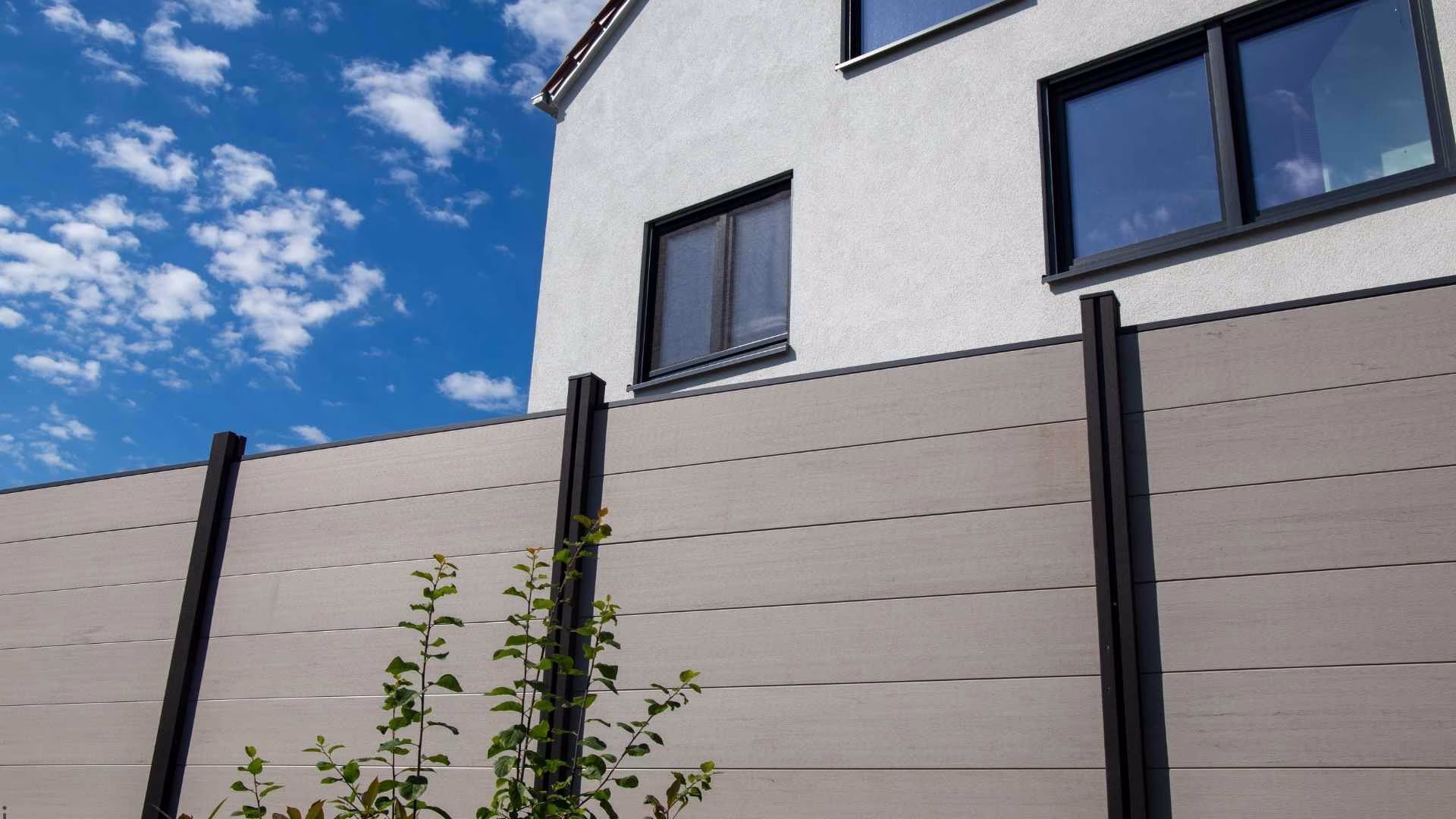 Construction Projects Rely on High-Quality Temporary Fencing