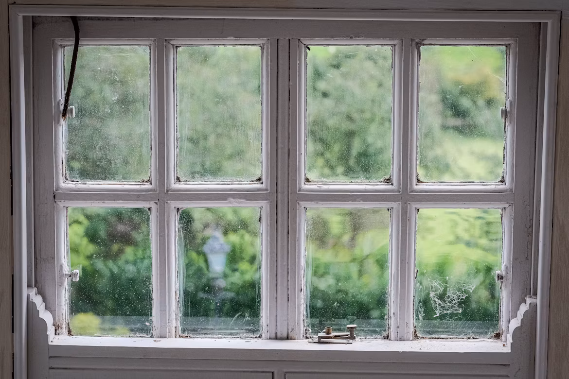 The Benefits of Replacing Old Windows in Your Home