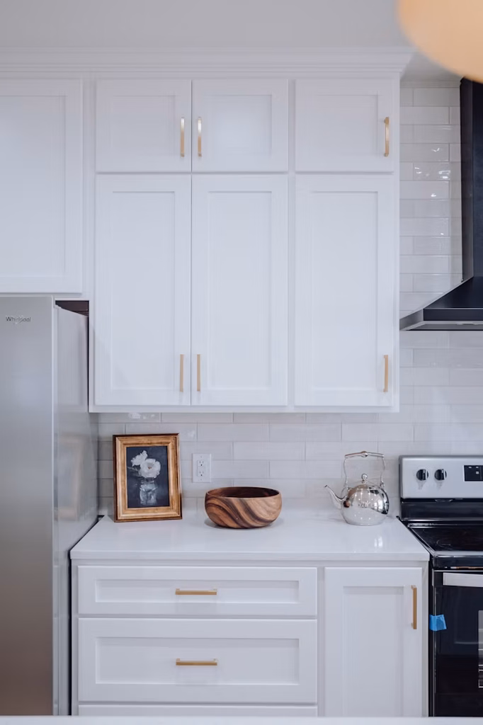 Selecting Cabinet Hardware
