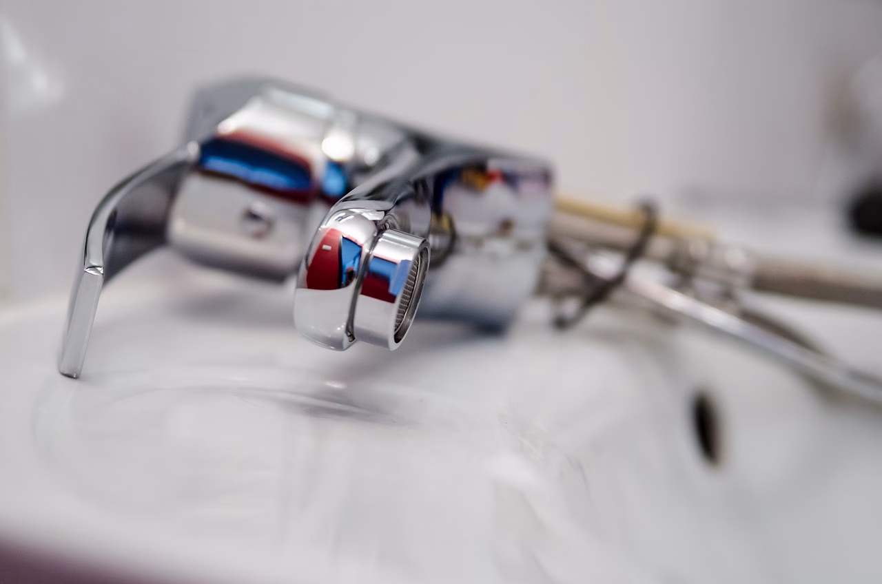 Plumbing Problems That Can Quickly Damage Your Home’s Interior