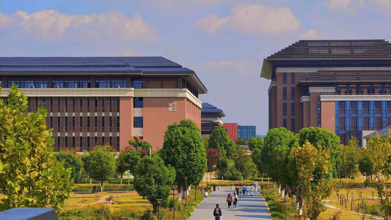 What University Renters Prioritize When Selecting Off-Campus Housing